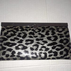 BEBE wallet, Coin Purse, Zipped inside pocket